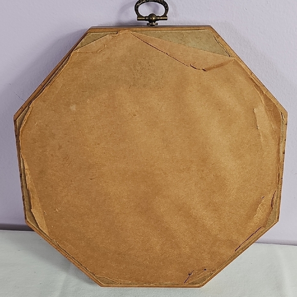 Vintage Octagonal Portrait Frame with Gold and Blue Accents - Picture 4 of 9